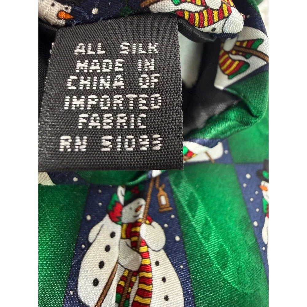 Hallmark Yule Tie Greetings Snowman Pattern Green Silk Men's‎ Necktie